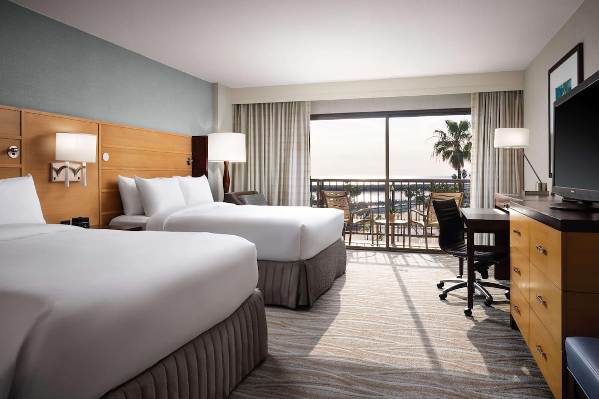 Egyptian cotton sheets, premium bedding, pillow-top beds, in-room safe