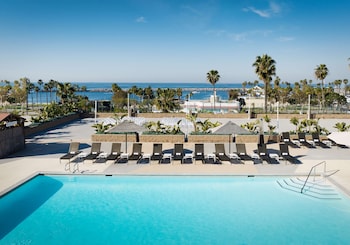 Outdoor pool, sun loungers at Sonesta Redondo Beach & Marina