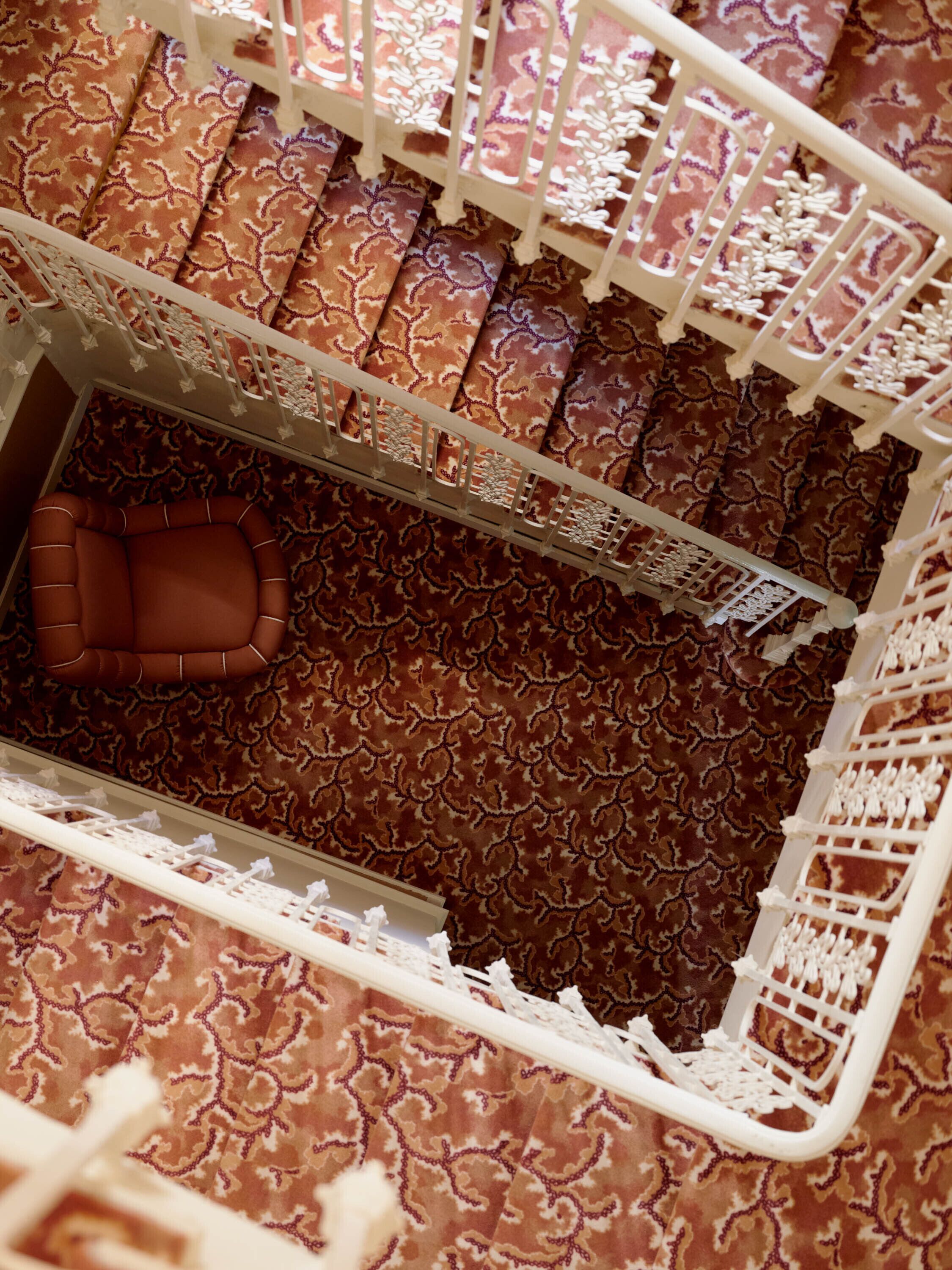 handrails in hallways