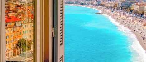 Suite Junior | Biancheria da letto di alta qualità, minibar, cassaforte in camera