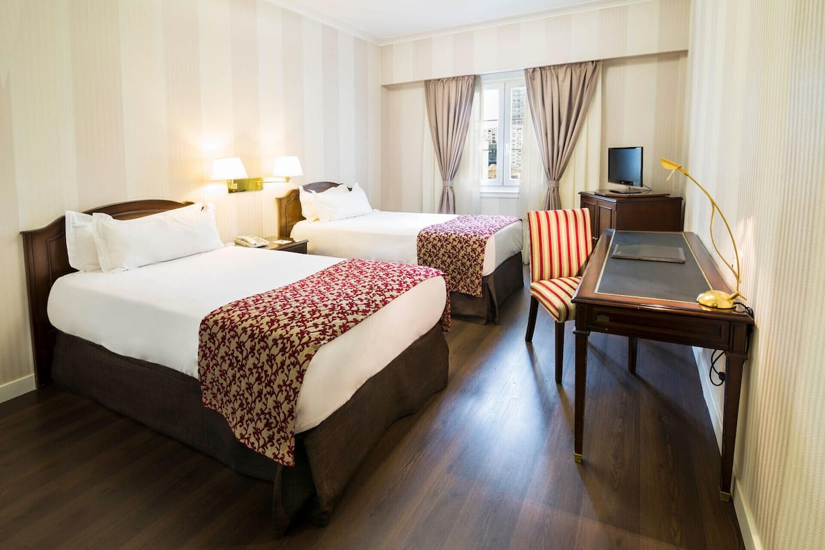 Premium bedding, in-room safe, desk, blackout curtains