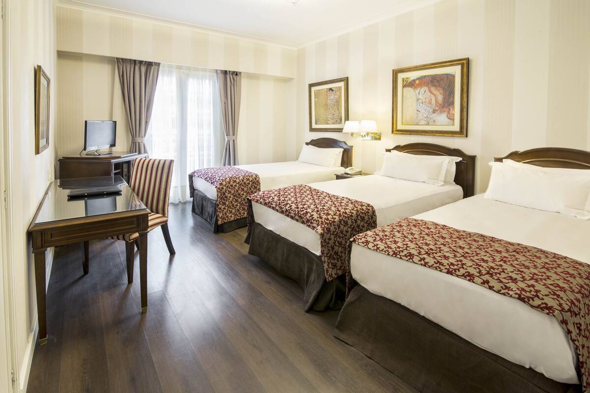 Superior Triple Room | Premium bedding, in-room safe, desk, blackout curtains