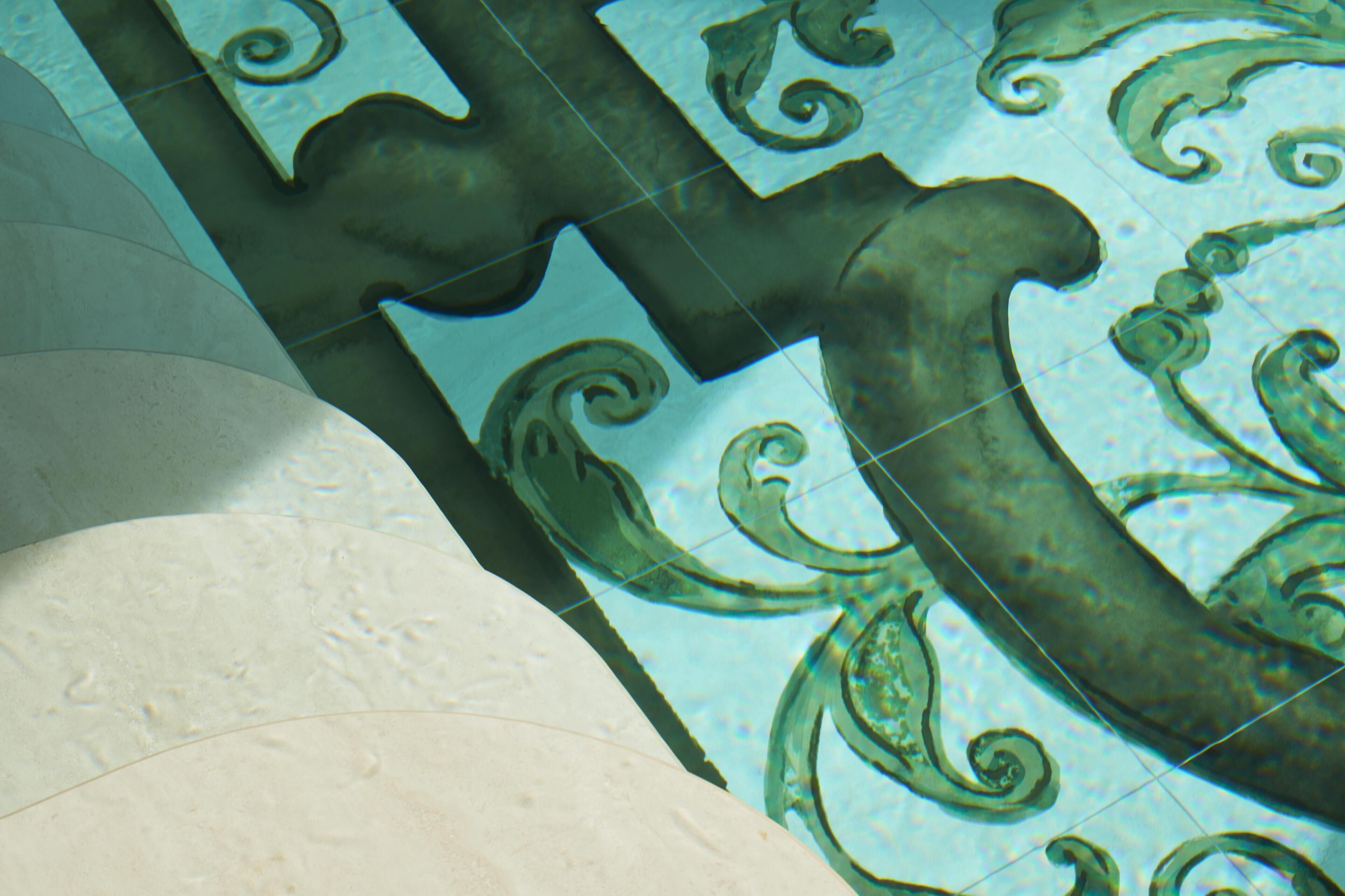 Gros plan d’une mosaïque décorative ornée d’un motif en spirale.