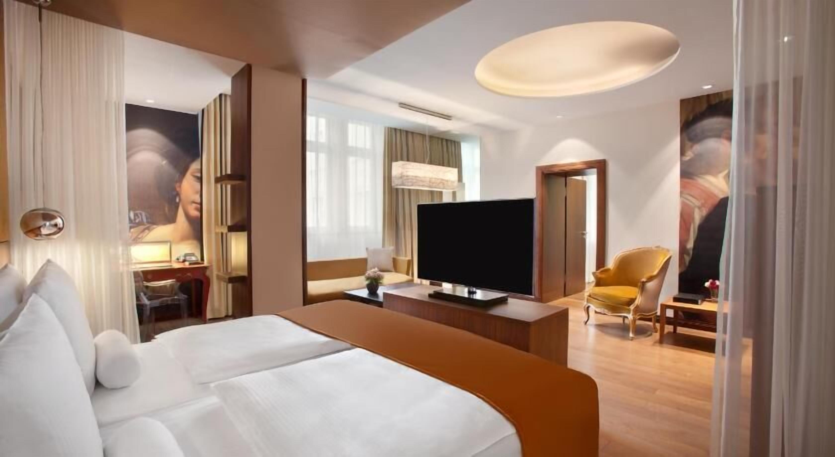 Premium bedding, down comforters, pillowtop beds, minibar