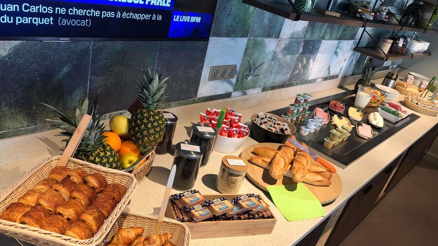 ibis Styles Clermont Ferrand Le Brezet Aeroport