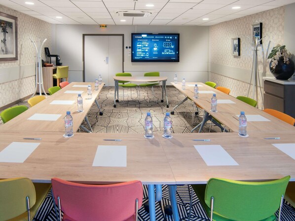 Meeting facility - ibis Styles Clermont Ferrand Le Brezet Aeroport (Clermont-Ferrand)