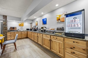 Free daily continental breakfast