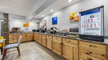 Desayuno continental incluido todos los días