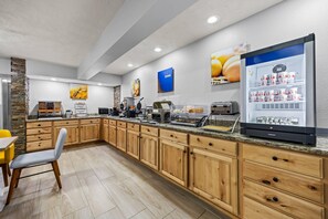 Free daily continental breakfast