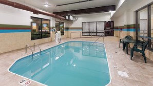 Pool - Red Roof Inn & Suites Columbus - West Broad (Columbus)