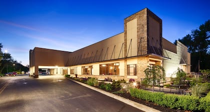 Best Western Plus Kingston Hotel And Conference Center