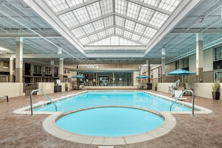 Indoor pool. Best Western Plus Kingston Hotel And Conference Center