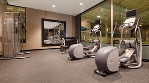 Fitness facility - Best Western Plus Kingston Hotel and Conference Ce (Kingston)