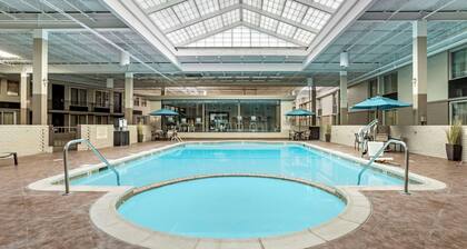 Best Western Plus Kingston Hotel And Conference Center