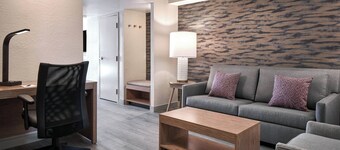 Sheraton Richmond Airport Hotel