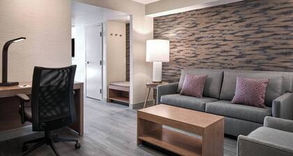 Sheraton Richmond Airport Hotel