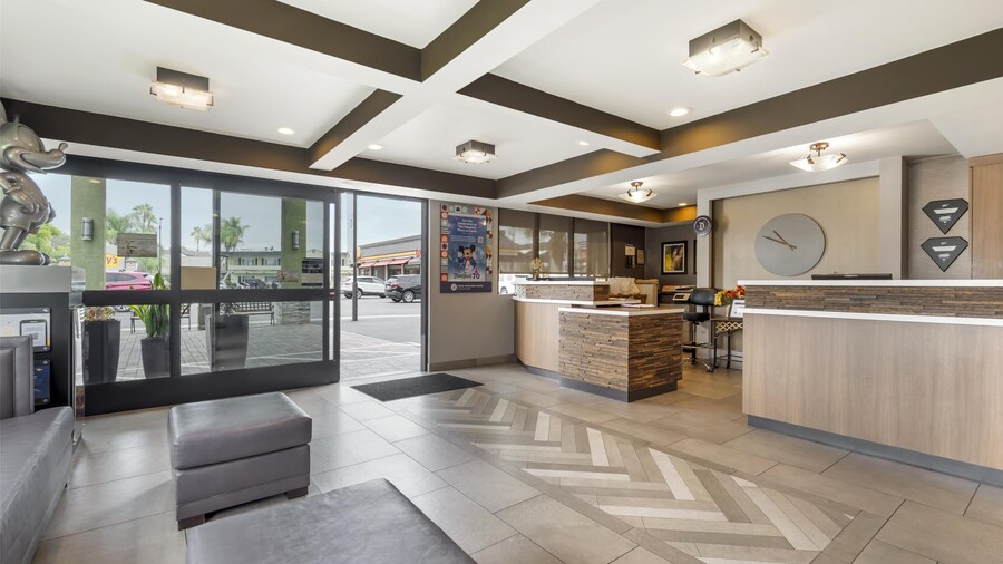 Best Western Plus Pavilions