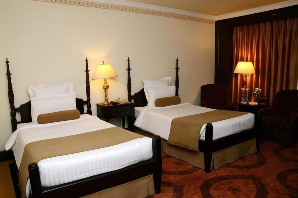 1 bedroom, minibar, in-room safe, desk