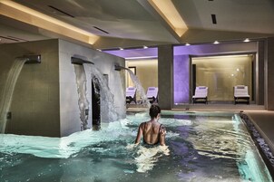Heitur pottur innandyra