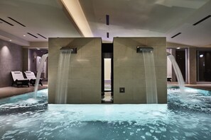 Couples treatment room(s), sauna, hot tub, steam room - Hotel Villa Pamphili Roma (Rome)
