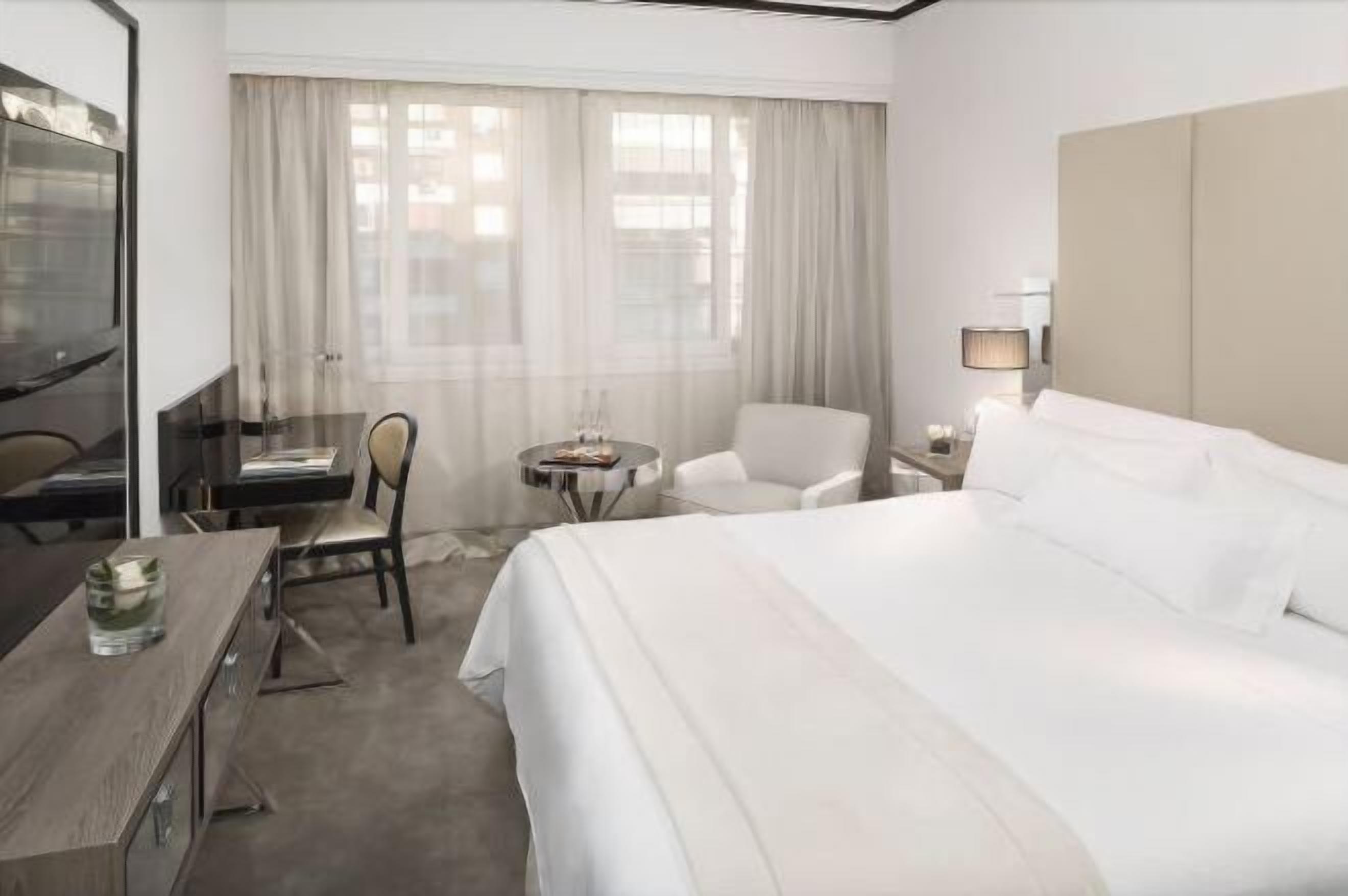 Down duvets, minibar, in-room safe, desk