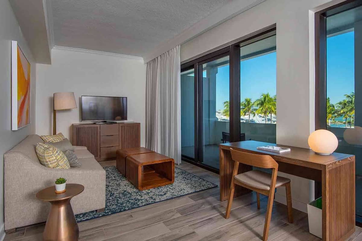 3 habitaciones y ropa de cama de alta calidad
