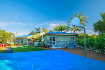 Basketball court at Hawks Cay Resort