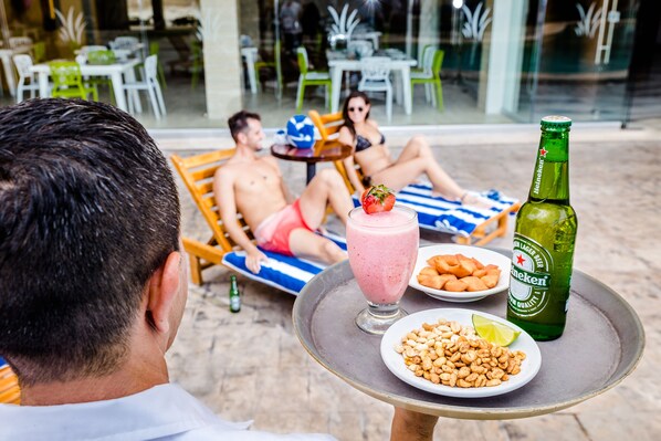 Outdoor pool, pool loungers