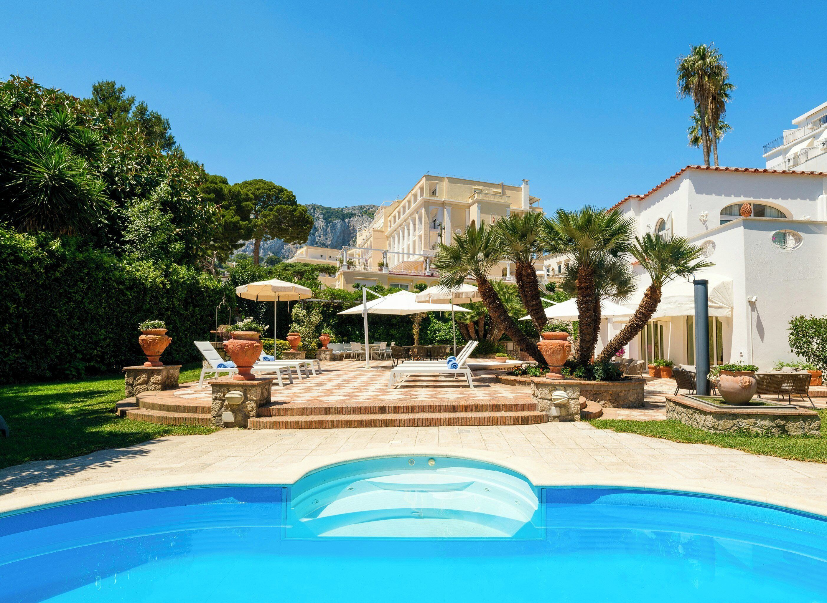 Private pool