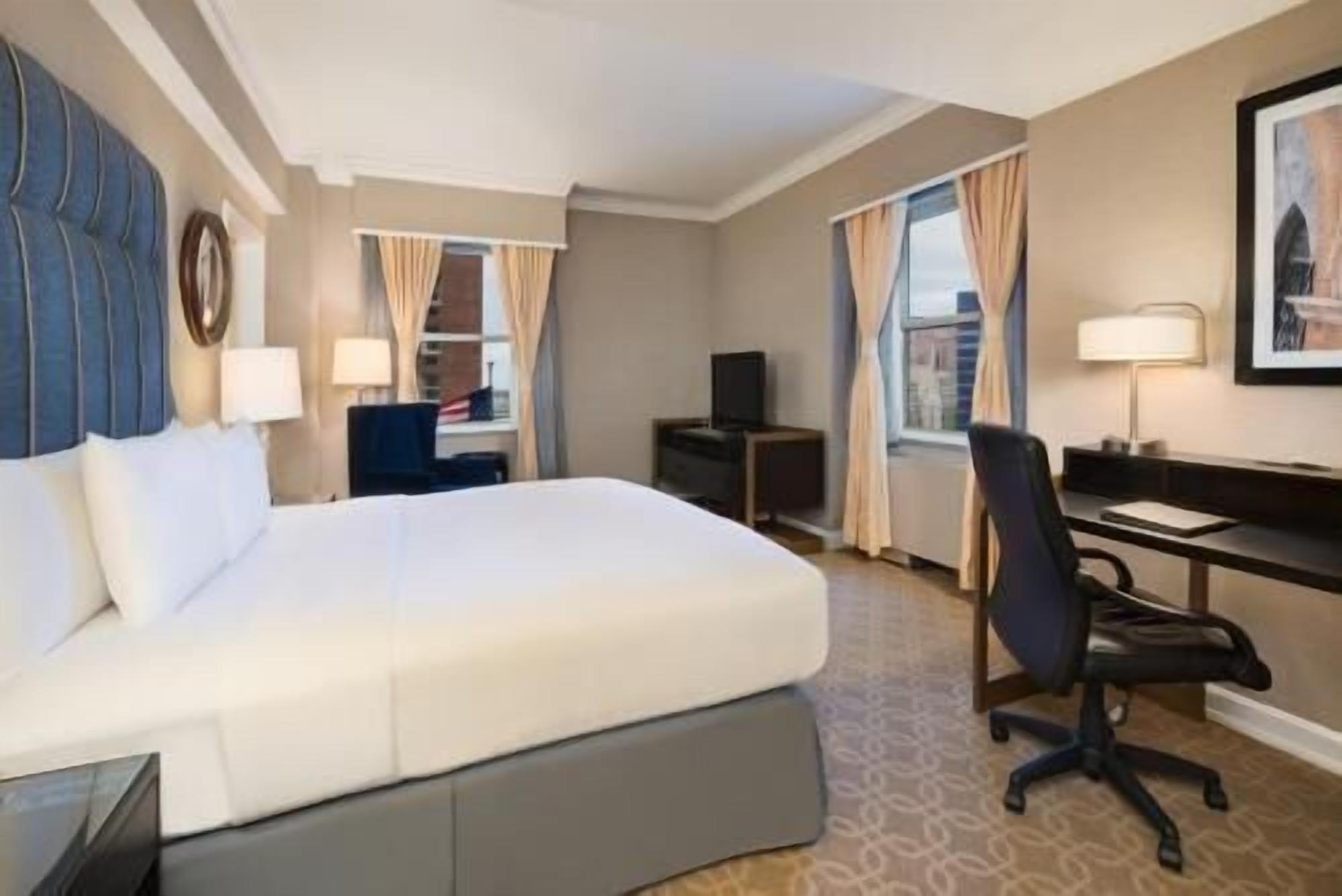 Premium bedding, pillowtop beds, in-room safe, desk