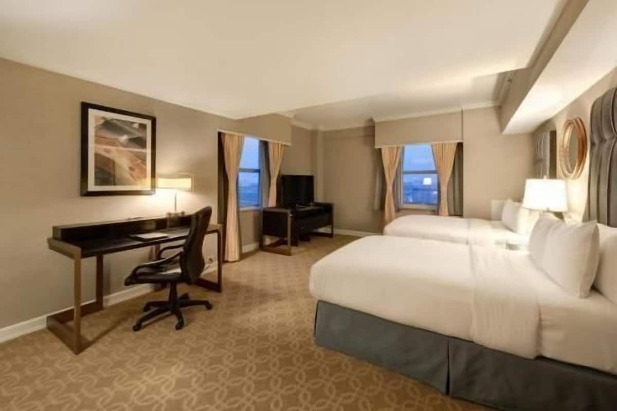 Premium bedding, pillowtop beds, in-room safe, desk