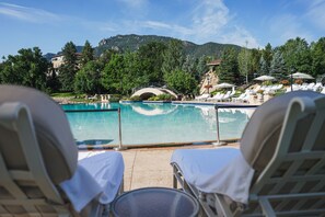 2 Innenpools, Außenpool (je nach Saison geöffnet)