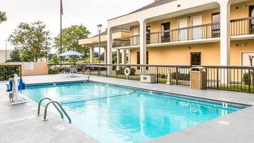Seasonal outdoor pool