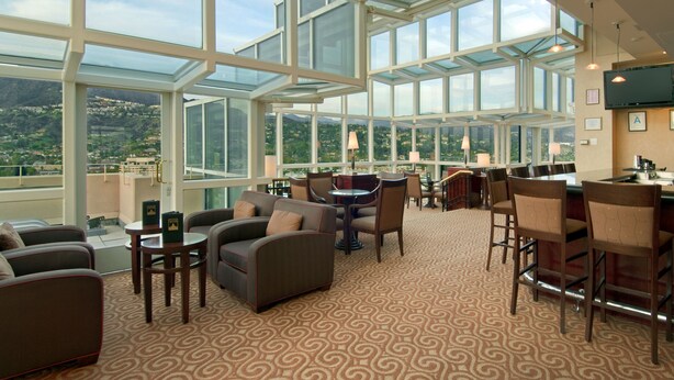 Lounge - Hilton Los Angeles North/Glendale (Glendale)