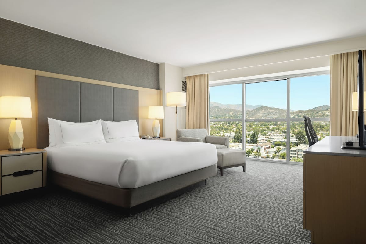Chambre Standard, 1 trÚs grand lit | 1 chambre, literie de qualité supérieure, couette en duvet d'oie