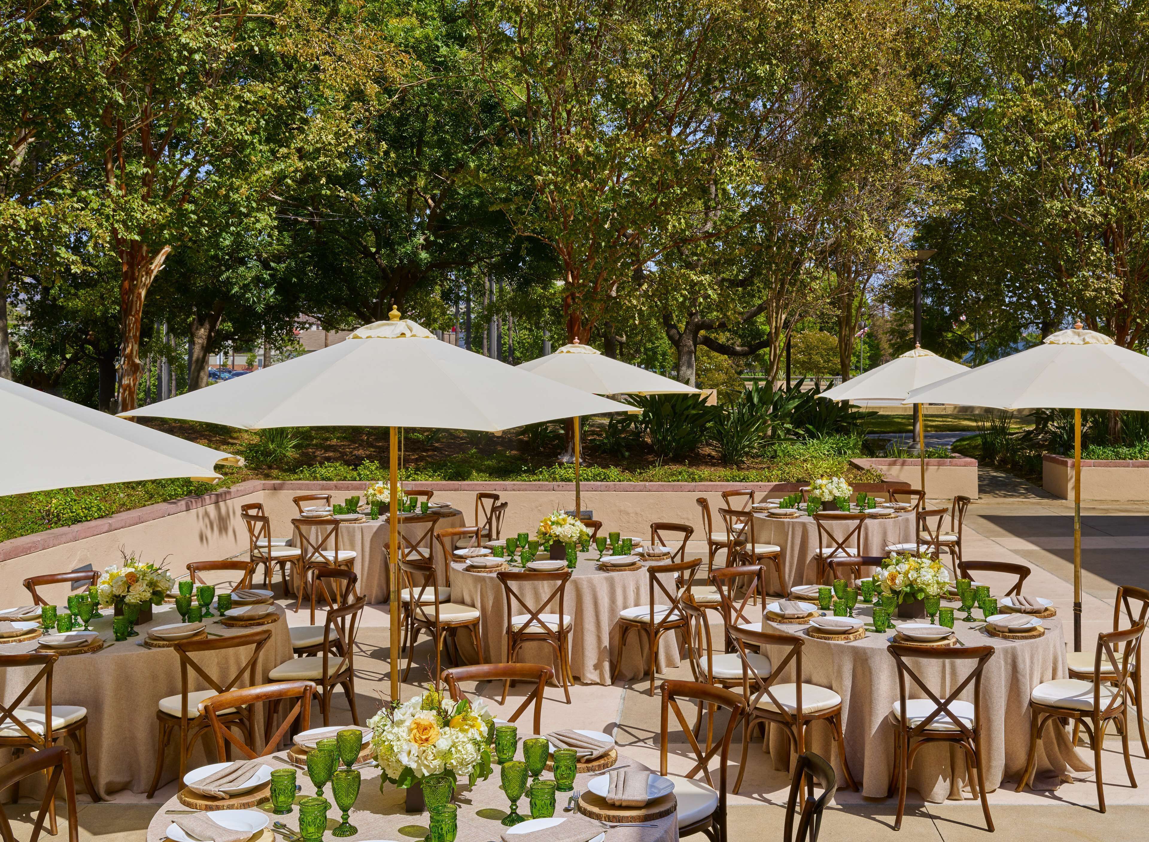 Photo - Hilton Los Angeles North-Glendale & Executive Meeting Center