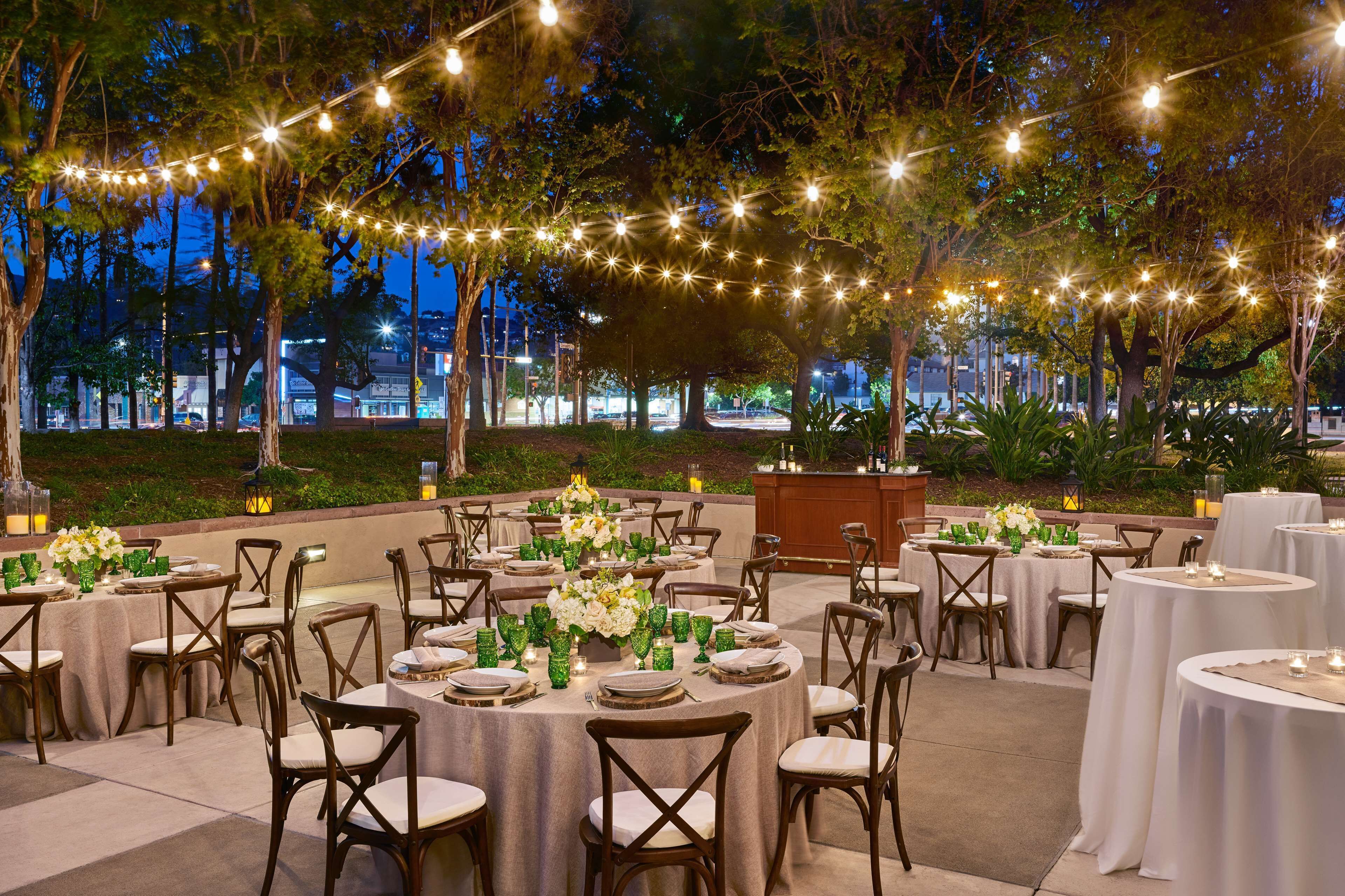 Photo - Hilton Los Angeles North-Glendale & Executive Meeting Center