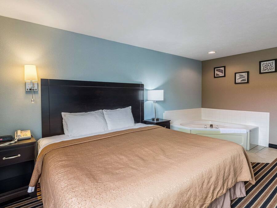 Desk, rollaway beds, free WiFi, bed sheets