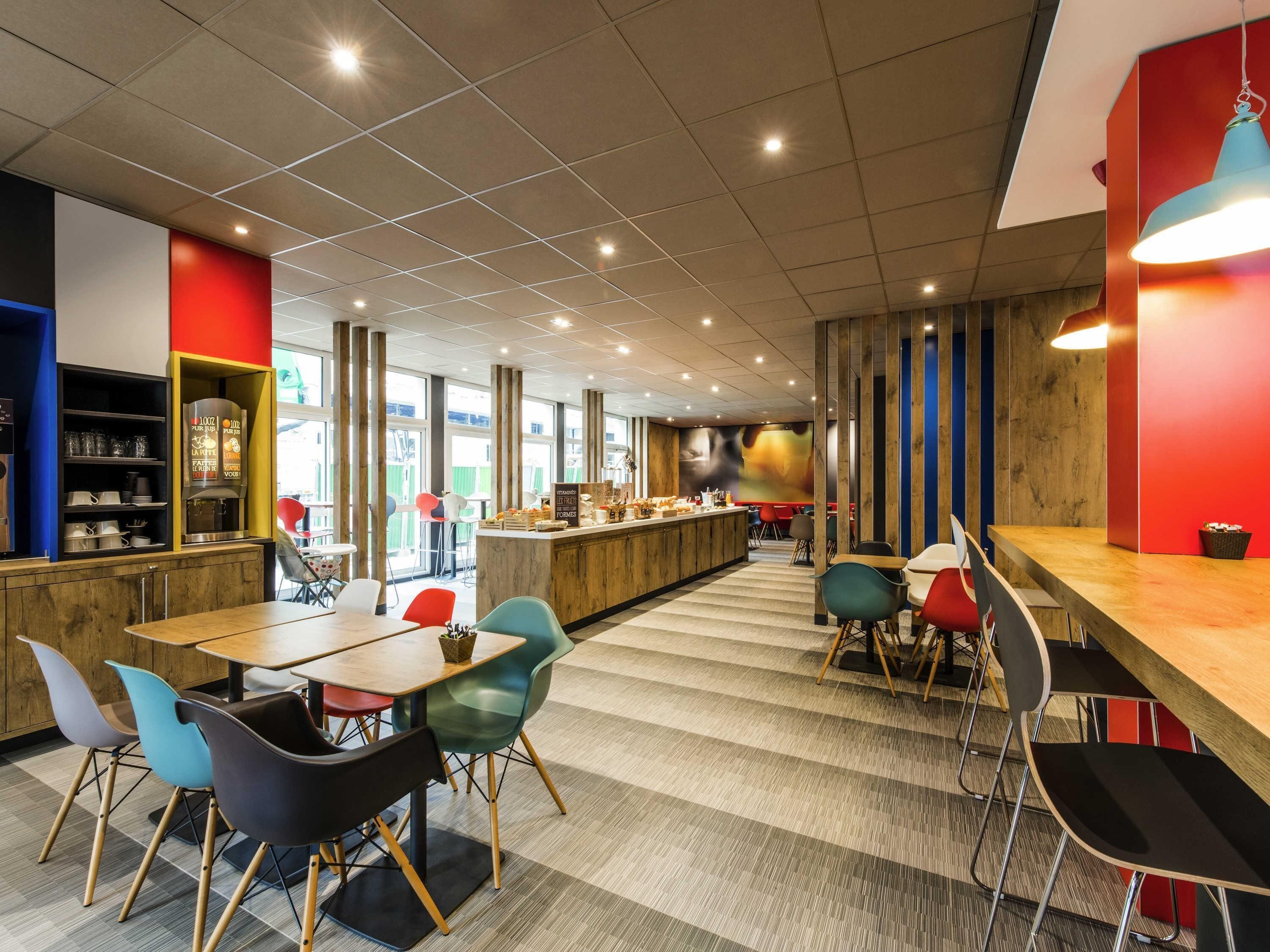 Frokostbuffé hver dag (EUR 13.50 per person)