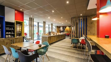 Daily buffet breakfast (EUR 13.50 per person)