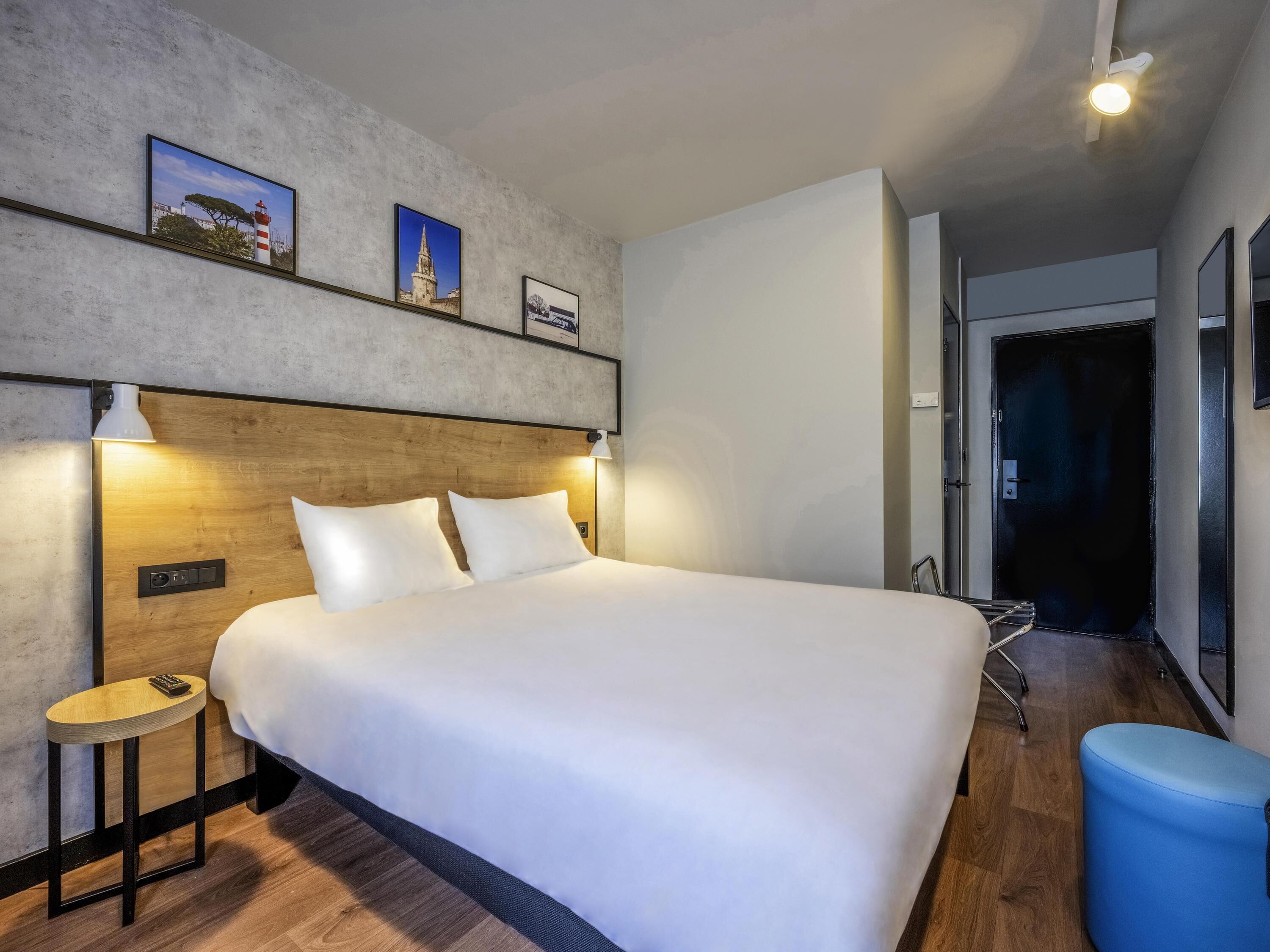 Desk, laptop workspace, blackout drapes, soundproofing