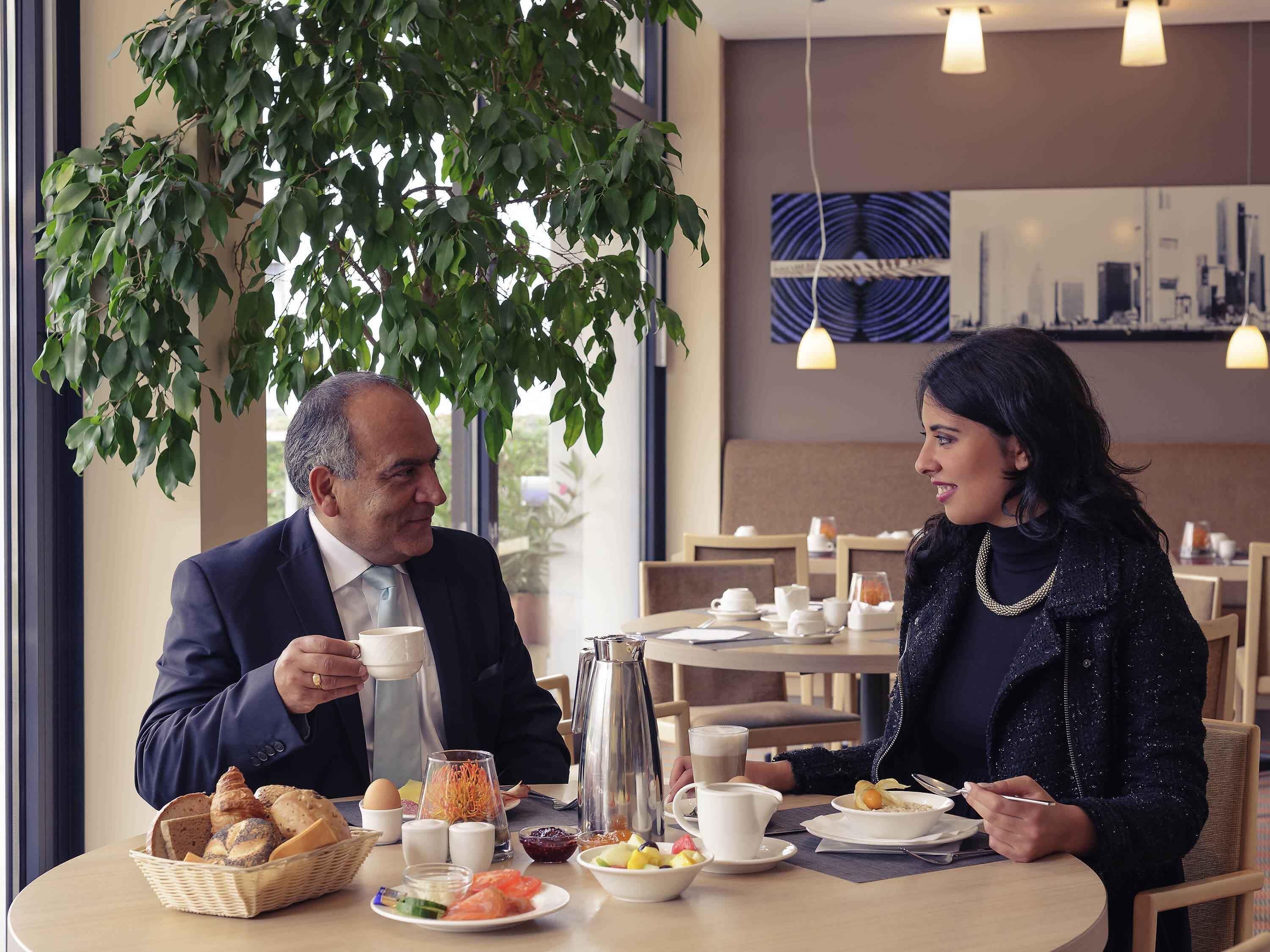 Dagelijks ontbijtbuffet (EUR 19 per persoon)