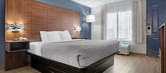 Quality Inn & Suites near Lake Eufaula