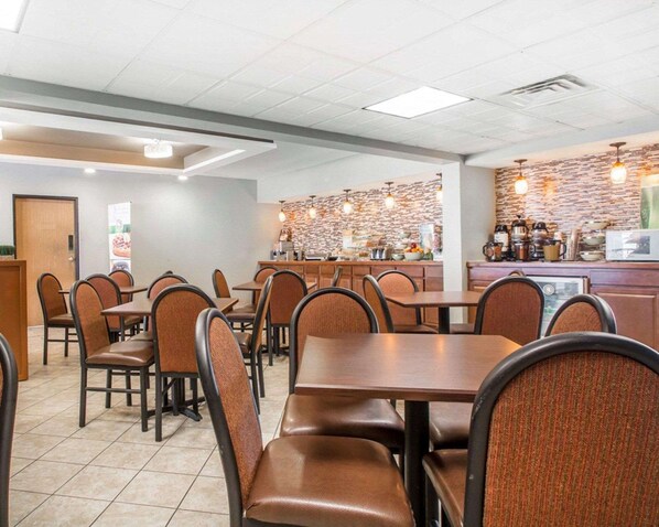 Free daily full breakfast