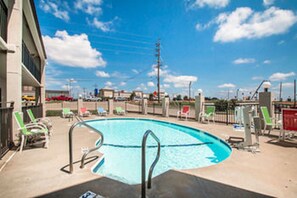 Seasonal outdoor pool, sun loungers