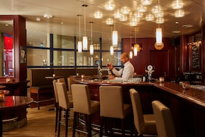Lounge - Hotel Regina Titlis, a Trademark Collection by Wyndham (Engelberg)