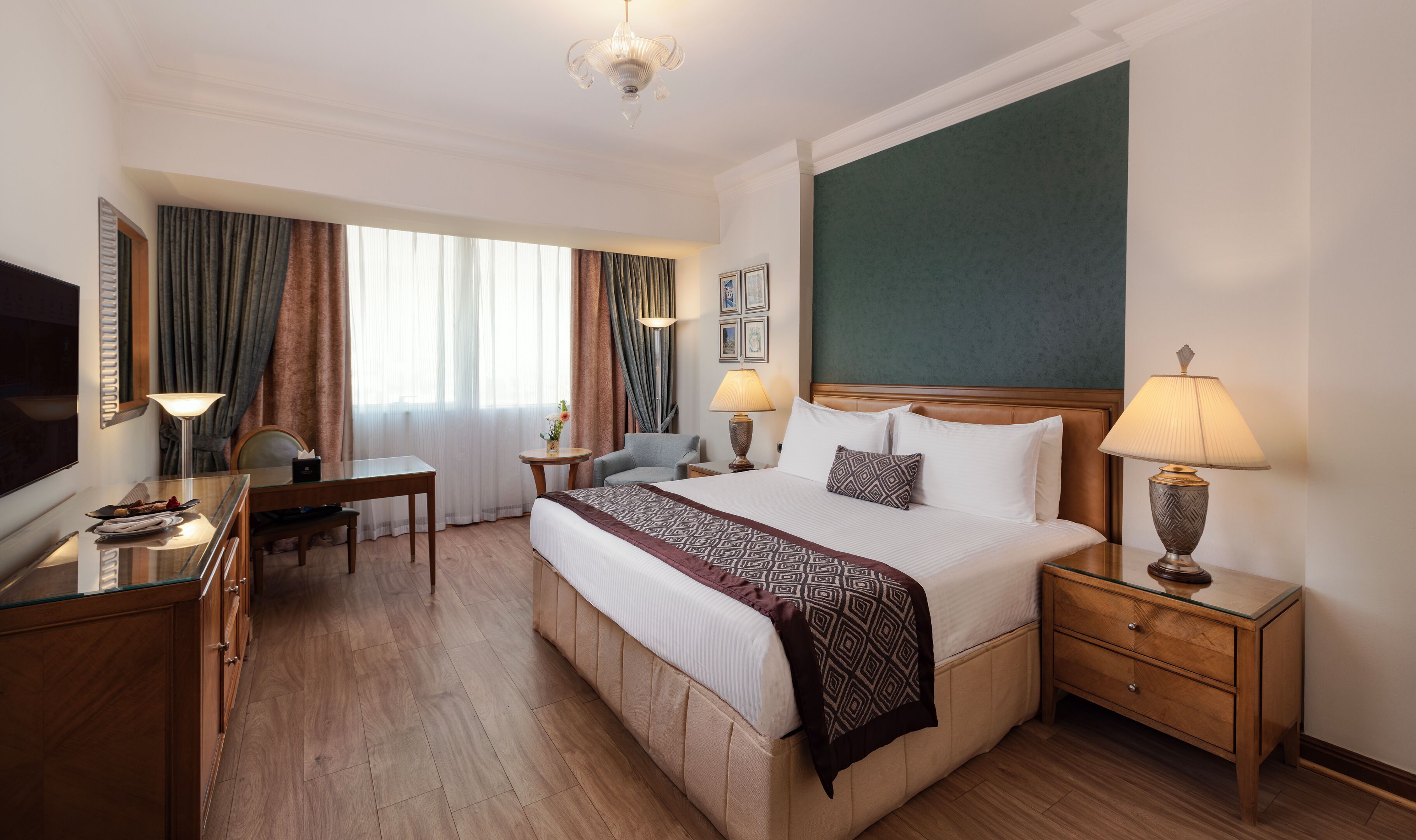 Executive Tower Room | Select Comfort beds, minibar, in-room safe, desk