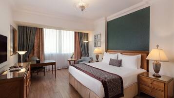 Select Comfort beds, minibar, in-room safe, desk