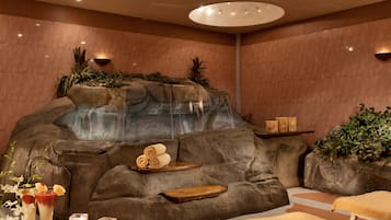 Sauna, Turkish bath/hammam, body treatments, body scrubs, facials