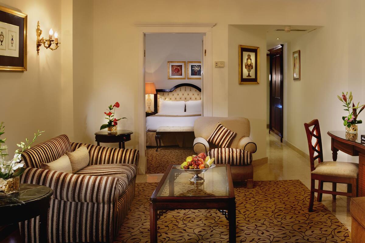 Junior Suite, Pool View | Select Comfort beds, minibar, in-room safe, desk